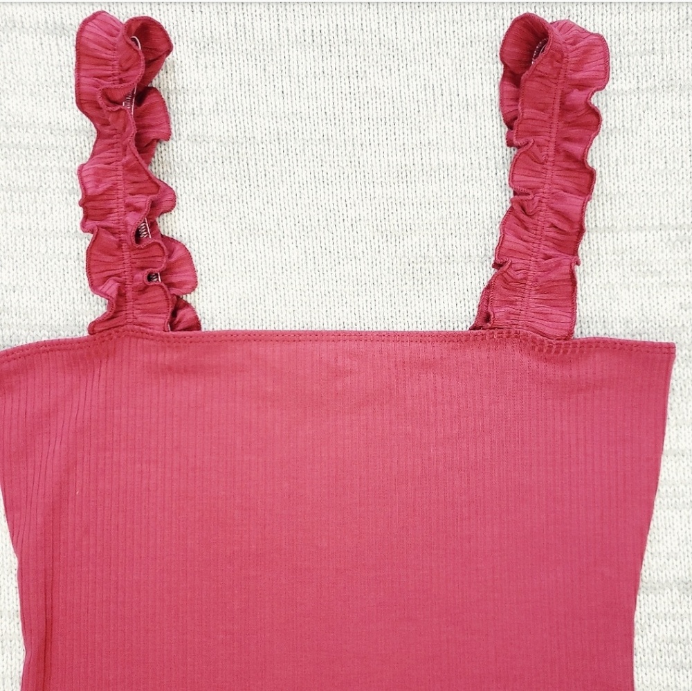 🚨//All that Sass bodysuit// Berry ruffle bodysuit - Picture 4 of 4